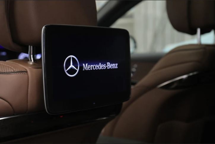 Cara Mercedes-Benz Memberikan Pengalaman Seru untuk Konsumen  