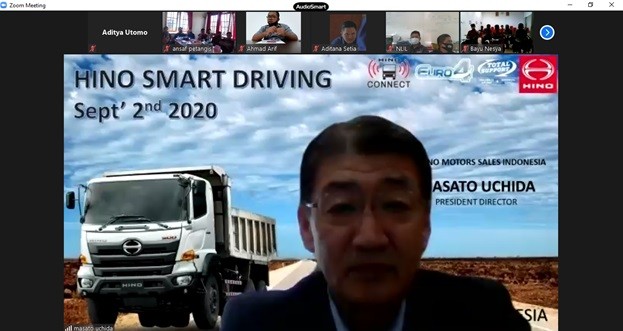 Hino Gelar Smart Driving Hino500 Series Untuk Melatih 95 Pengemudi  