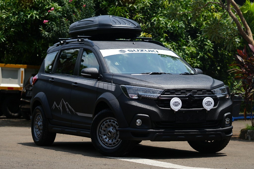 Gagah, Suzuki XL7 Modifikasi Mejeng di IMX 2020  