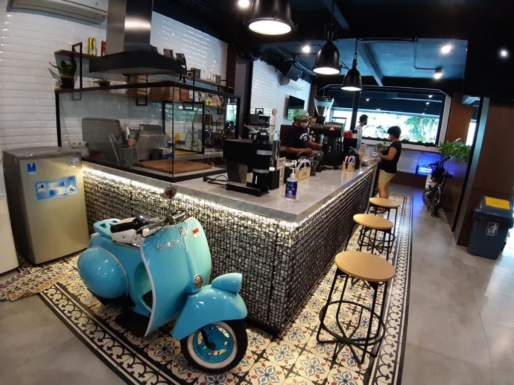 MINI KOPI, 'Coffee Shop' Bernuansa Otomotif di Jakarta 