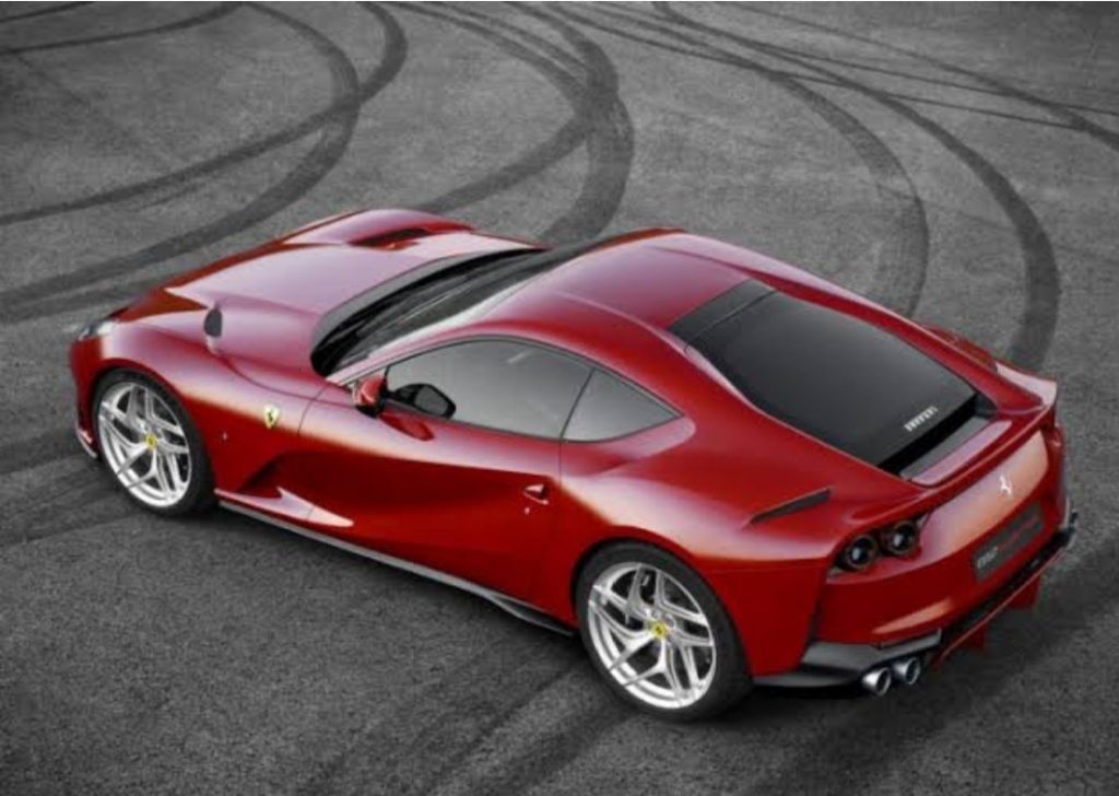 Kaca Belakang Tak Sempurna, Ferrari Lakukan Recall Untuk Model 812 Superfast 