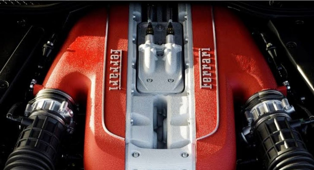 Kaca Belakang Tak Sempurna, Ferrari Lakukan Recall Untuk Model 812 Superfast 