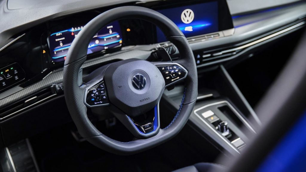 VW Golf R Dilengkapi Fitur Mode Drift, Siap Meluncur Tahun Depan  