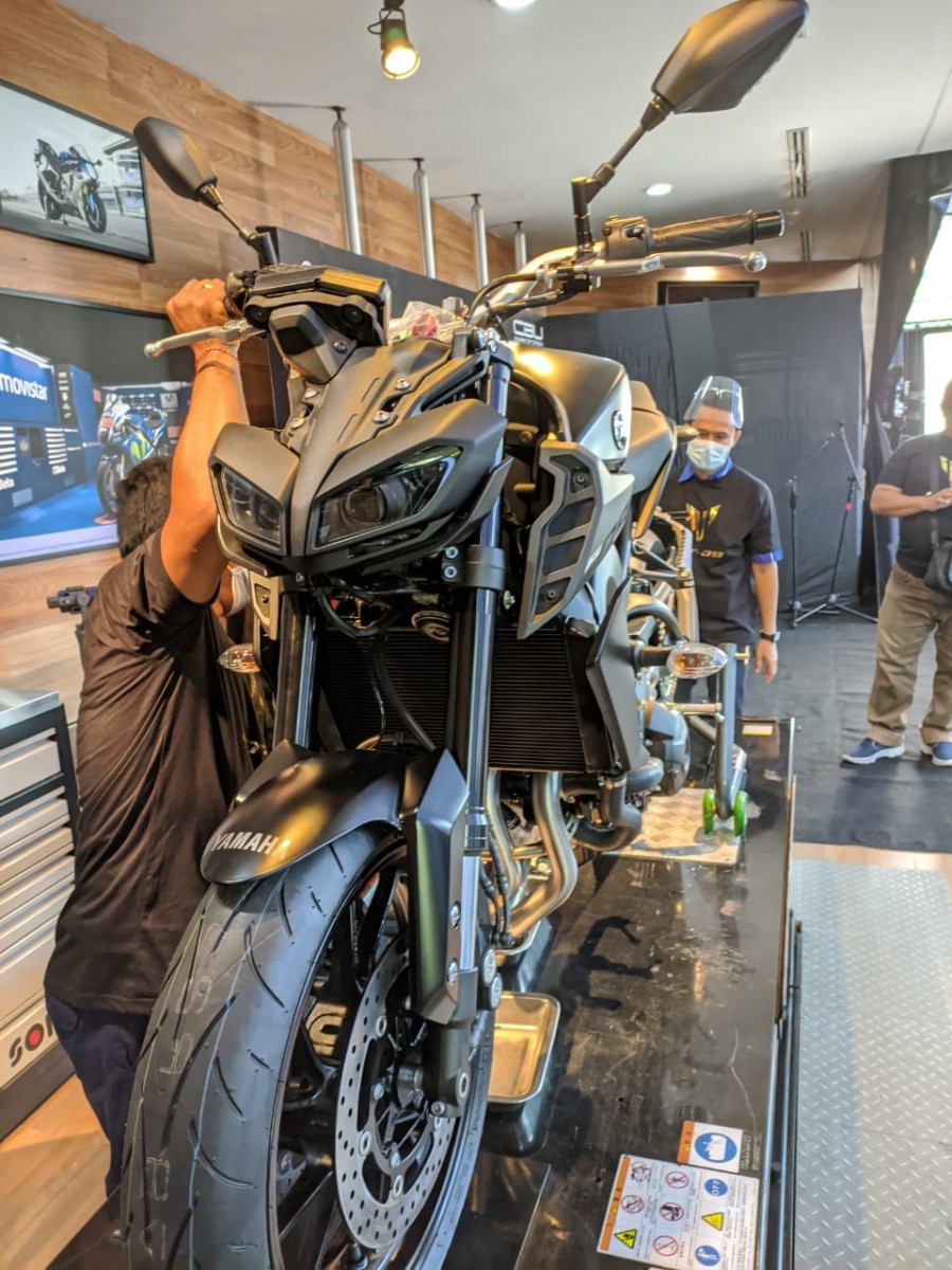 Ini Pemilik Satu-satunya Yamaha MT-09 Terbaru Di Bali - OTOBLITZ.NET ...