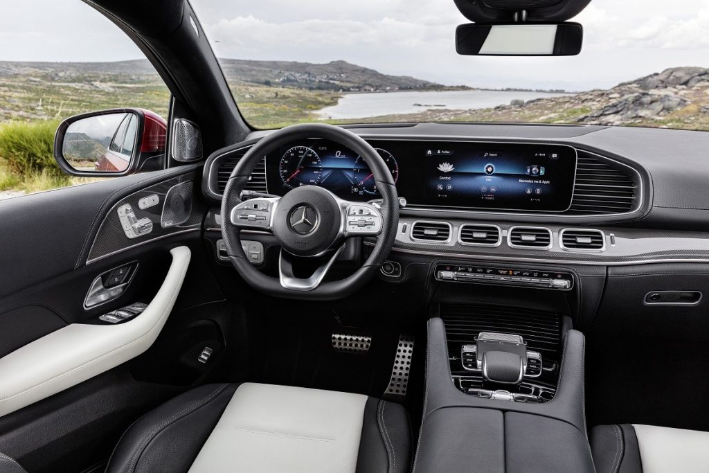 Dua SUV Coupe Terbaru Mercedes-Benz Hadir di STAR EXPO 2020  