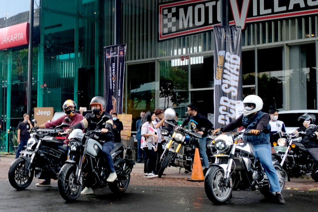 'Wednesday Riding' Meriahkan Gelaran IIMS Motobike Hybrid Show  