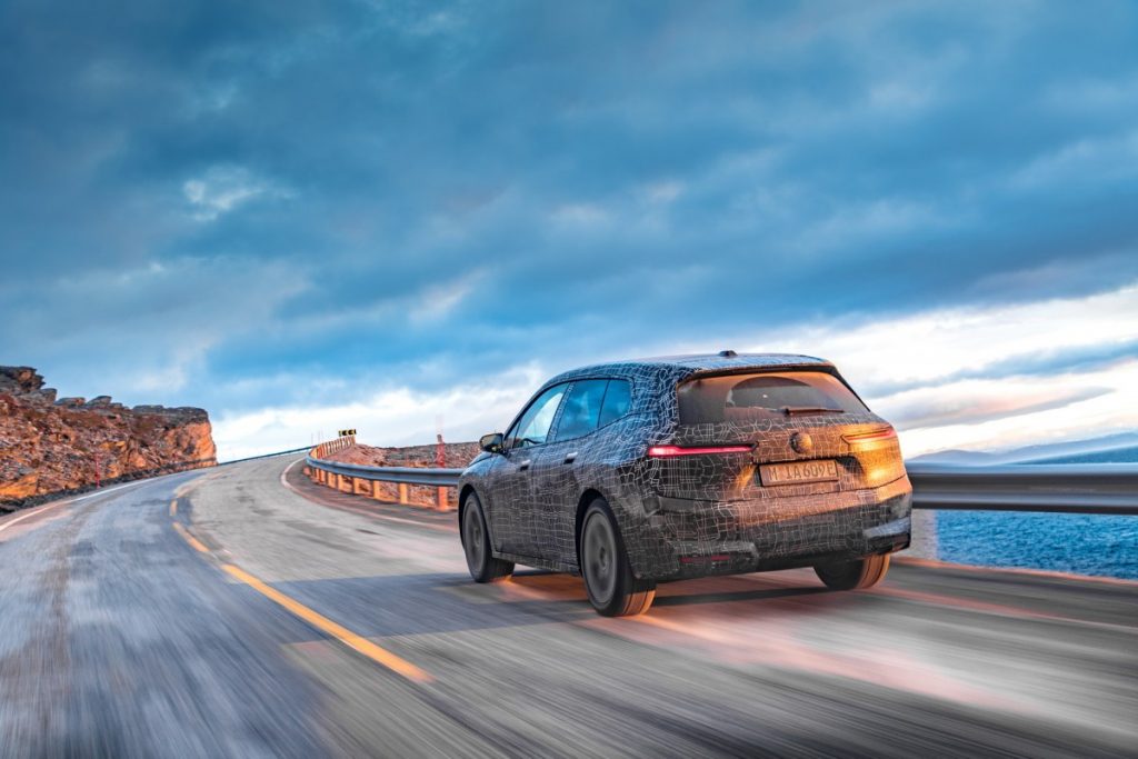 BMW iX Electric SUV Masuki Fase Pengujian Dingin Di Bagian Utara yang Beku 