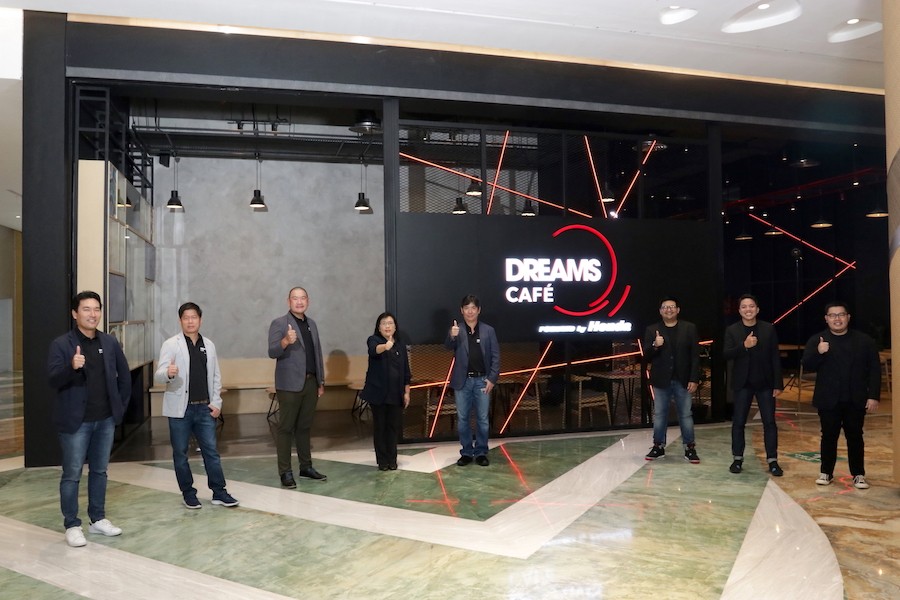 Dreams Cafe, Cafe Pertama Honda Di Dunia Untuk Pecinta Kopi 