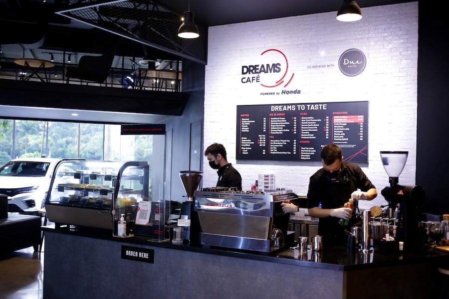 Dreams Cafe, Cafe Pertama Honda Di Dunia Untuk Pecinta Kopi  