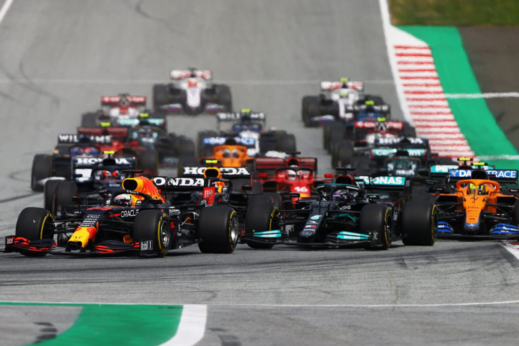 Max Verstappen Berhasil Mendominasi F1 GP Styria 2021  