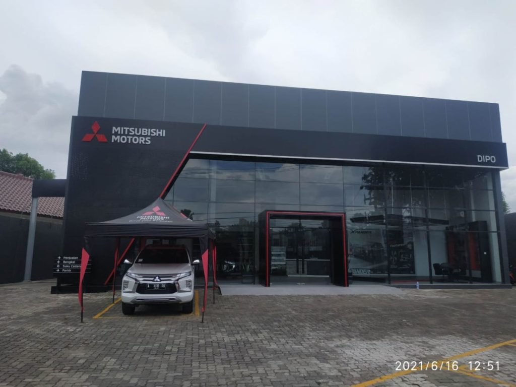 MMKSI Resmikan Dealer Resmi Mitsubishi Motors Baru Di Serang  