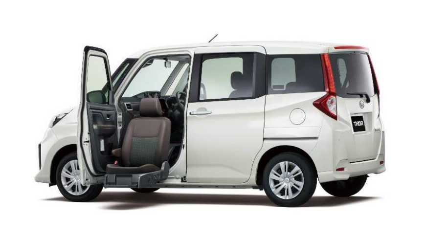 Daihatsu Thor Edisi Seat Lift, Minivan Kompak Untuk Penyandang Disabilitas Dan Lansia  