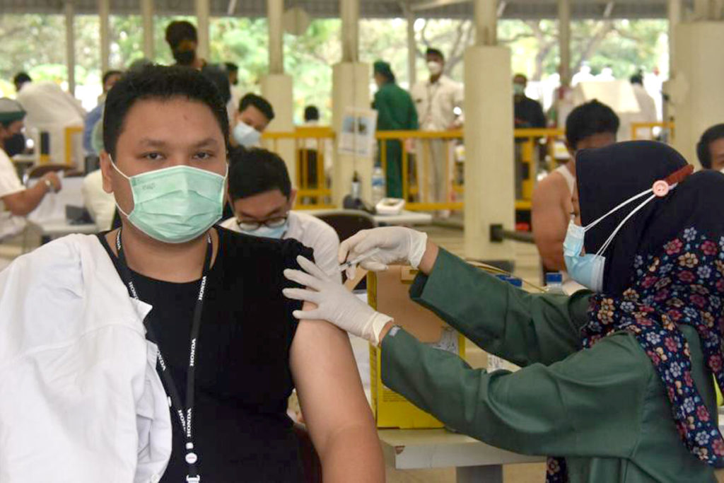PT HPM Gelar Vaksinasi Massal Untuk Ribuan Karyawan 