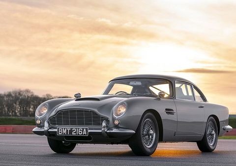 Hilang 25 Tahun Lalu, Aston Martin DB5 James Bond Ditemukan 