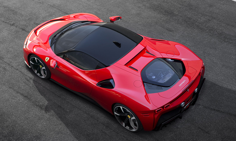 Italia Bela Ferrari Hadapi Aturan Mobil Listrik Eropa  