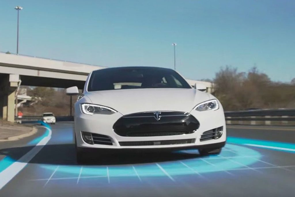 Sistem Autopilot Tesla Kembali Menjadi Penyebab Kecelakaan Di AS 