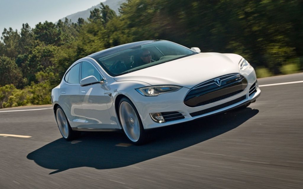 Sistem Autopilot Tesla Kembali Menjadi Penyebab Kecelakaan Di AS 