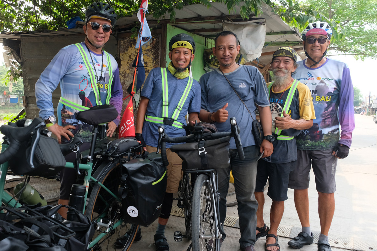 Dukungan Penuh Klub Mercedes-Benz Untuk Peserta 'Fun Tour de Bali'  
