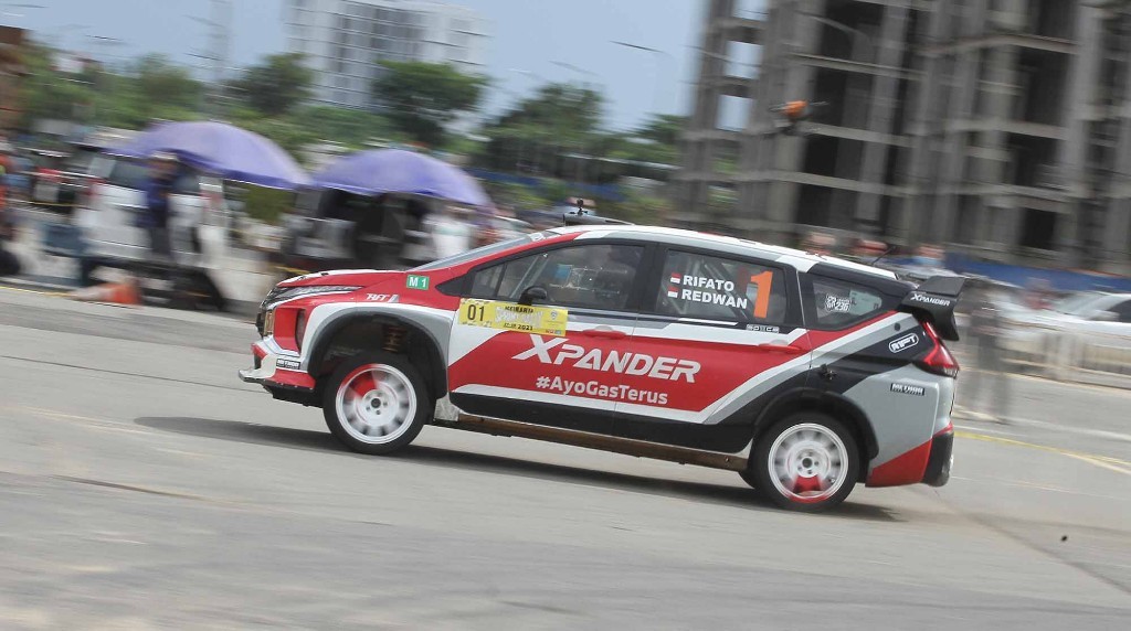 Rifat Sungkar Juara Umum Kejurnas Sprint Rally 2021 