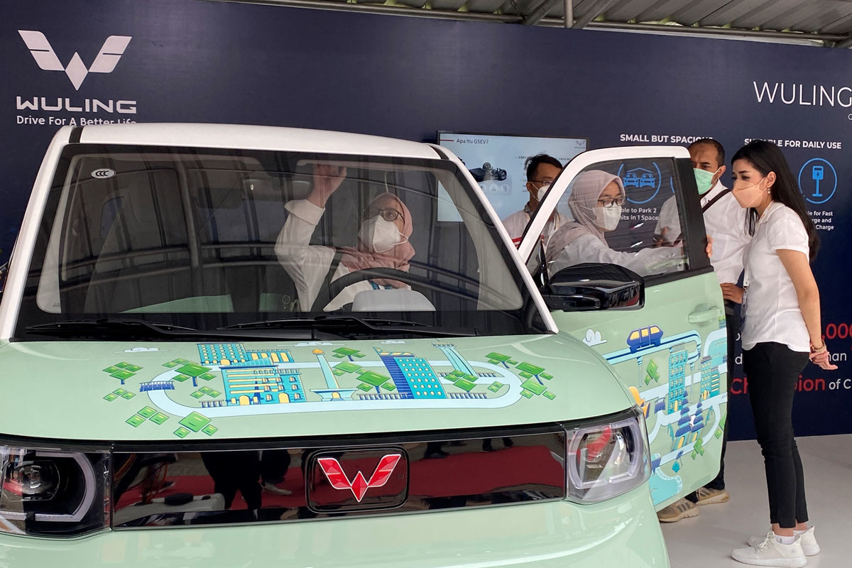 Kehadiran Wuling Motors di Indonesia Electric Motor Show 2021  