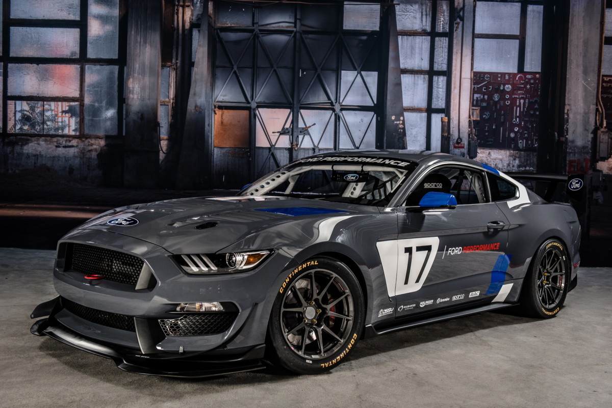Ford Performance Segera 'Lahirkan' Mobil Balap Mustang GT3  