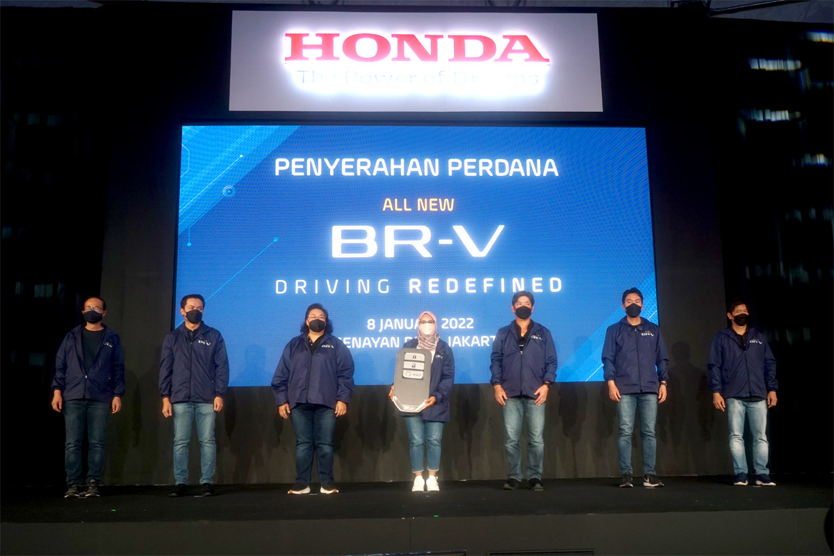 Penyerahan All New Honda BR-V Kepada Konsumen Pertama  