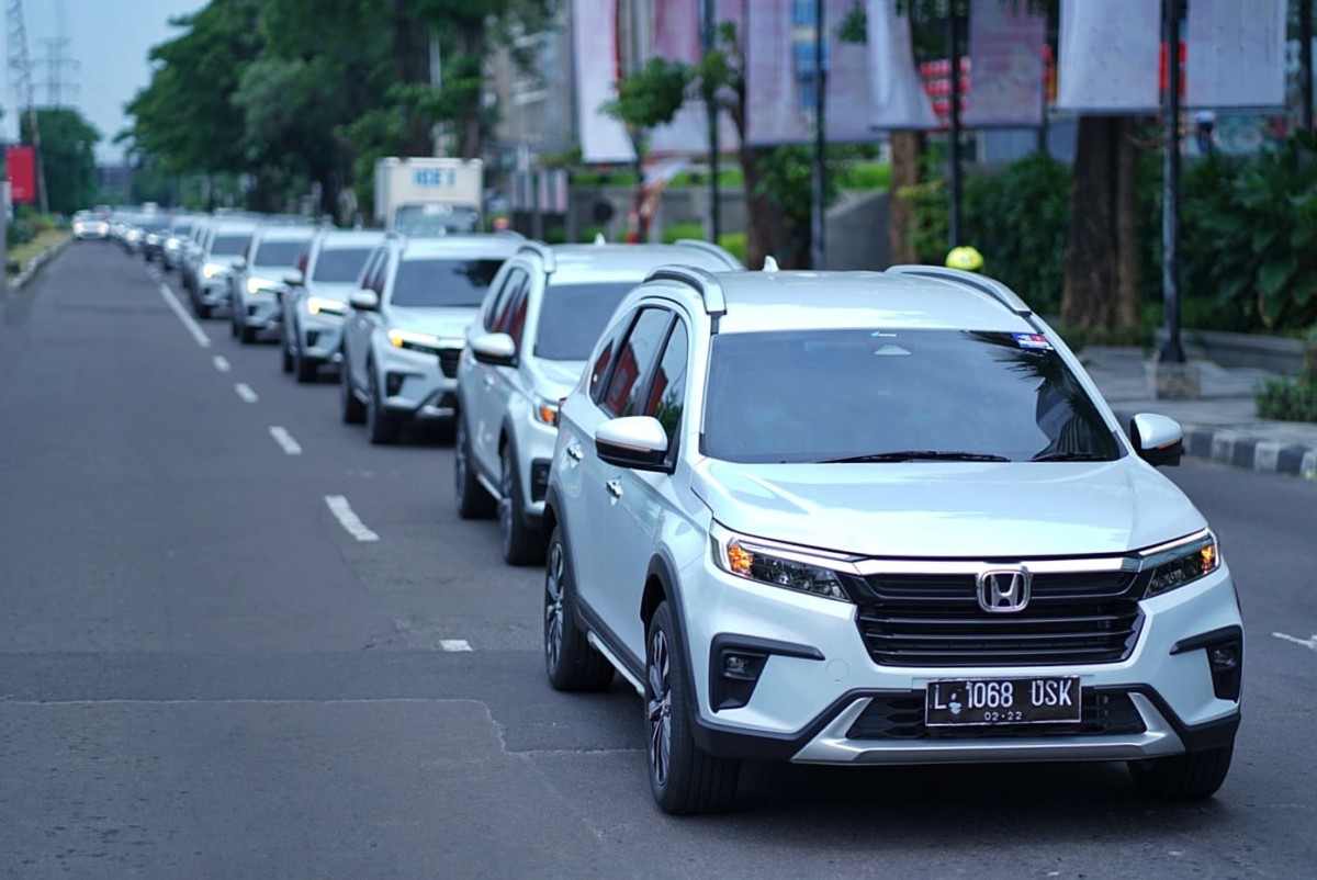 Konsumen Surabaya Terima Unit All New Honda BR-V 