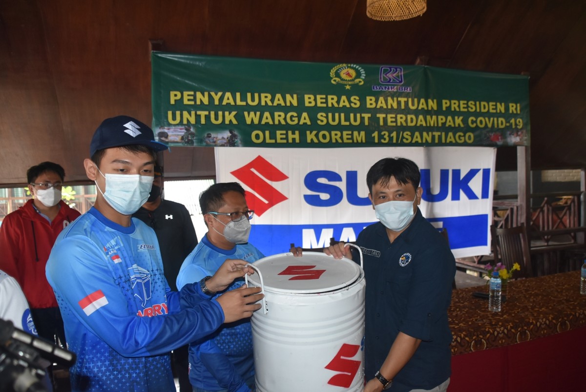 Awali 2022, Susuki Gelar Program 'Clean up The World' di Manado 