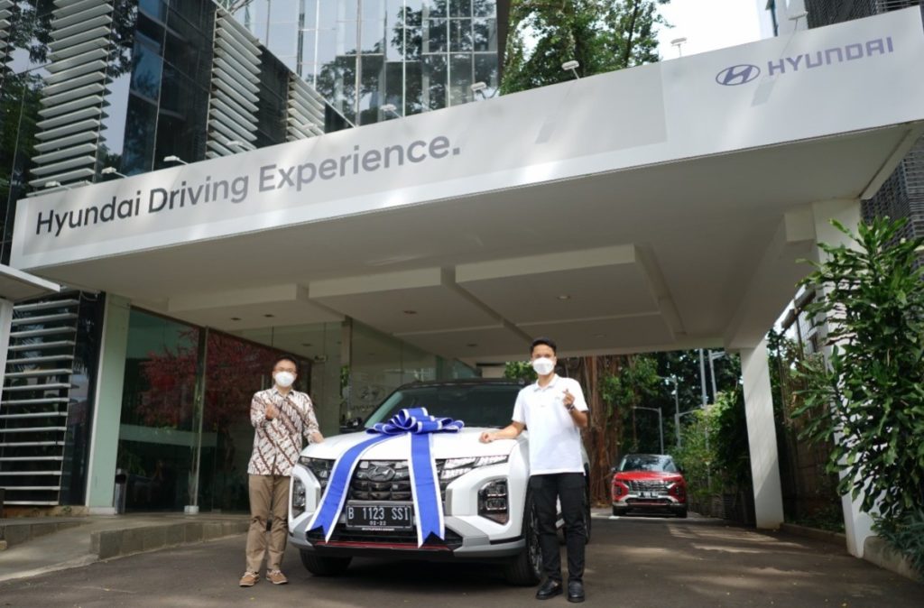 Pebulutangkis Nasional Jadi Konsumen Pertama Hyundai CRETA 