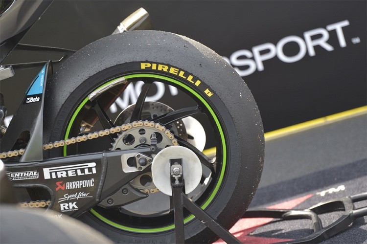 Pirelli SCQ, Ban Spesial Untuk WSBK 2022  