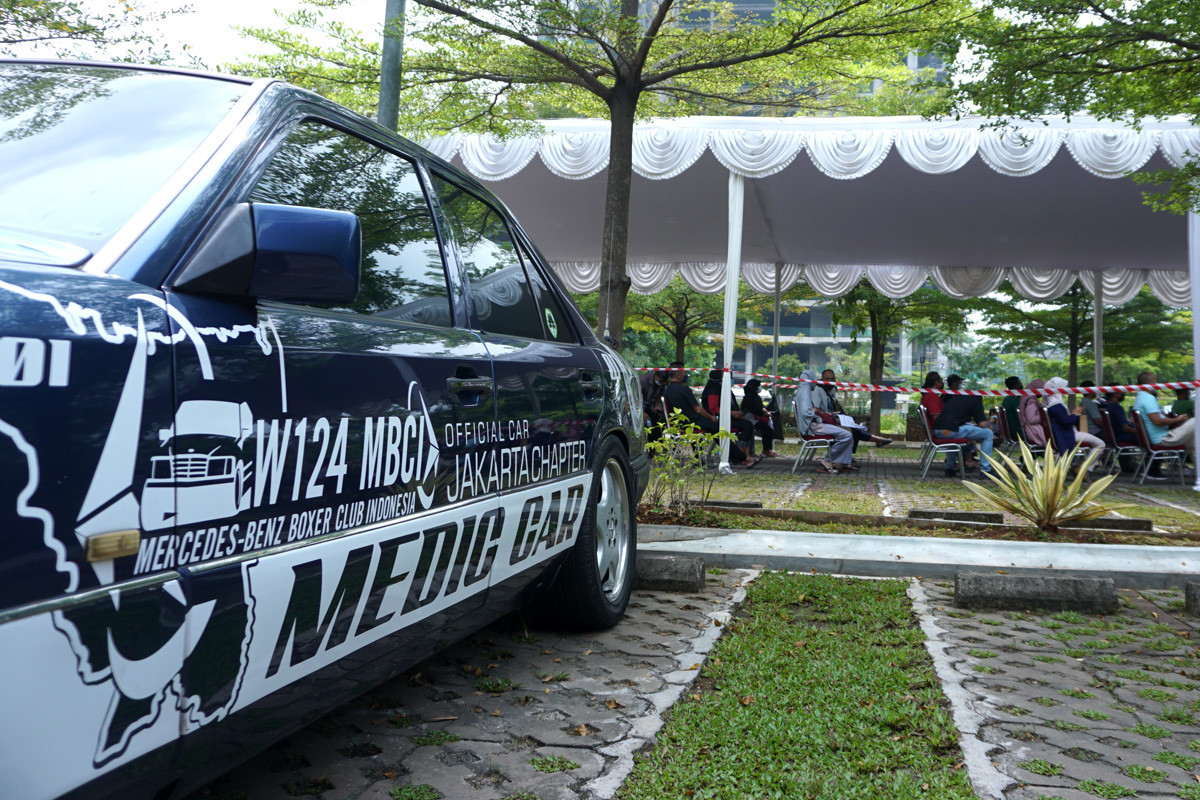 W124 MBCI Jakarta Chapter Gandeng LRT City Gelar Vaksinasi Booster  