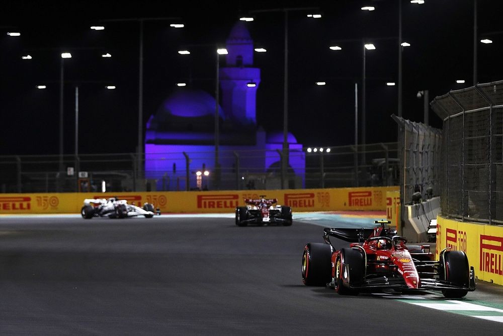 Kesabaran, Kunci Max Verstappen Podium F1 GP Arab Saudi  