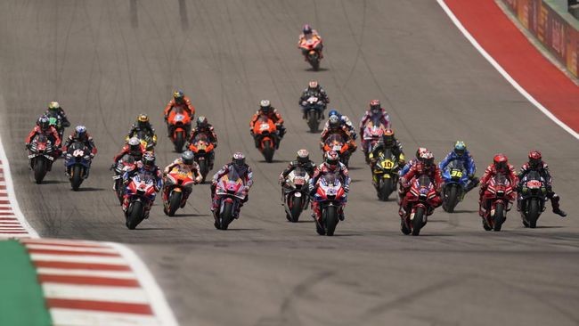 MotoGP Italia 2022, Fransesco Bagnaia Podium Pertama  