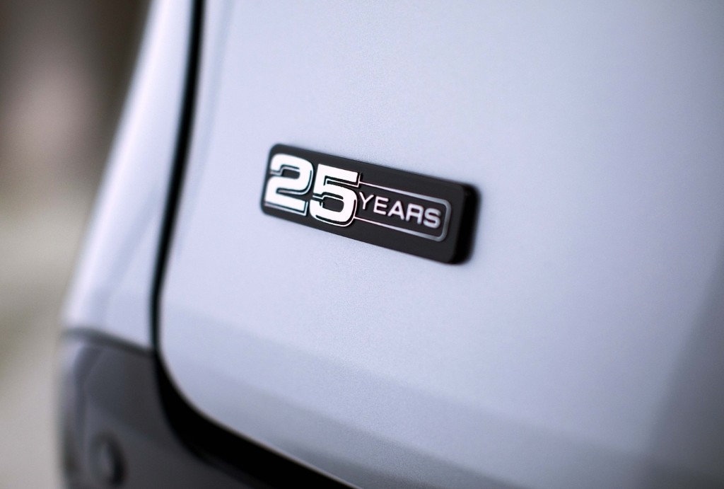 Toyota Rayakan Ulang Tahun Sienna ke-25 Dengan Edisi Khusus 
