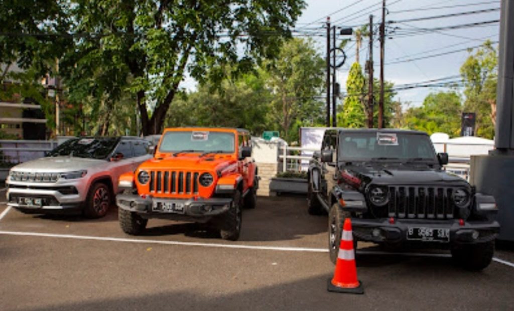 DAS Indonesia Resmikan Dealer Jeep Terbaru Di Surabaya  