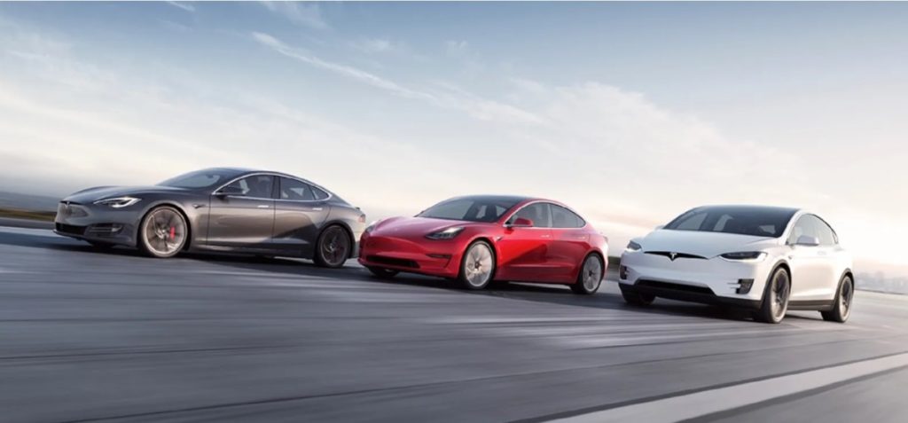 Pemerintah RRC Larang Mobil Tesla Melintas Selama 2 Bulan  