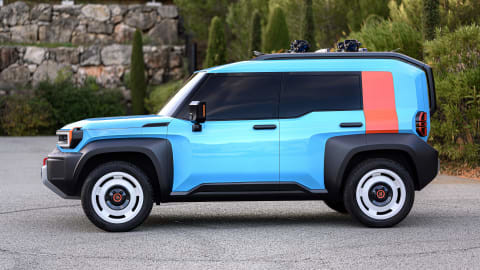 Toyota Compact Cruiser EV Raih Penghargaan Car Design Awards 2022  