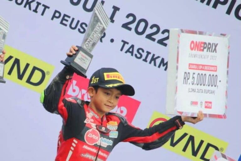 Honda Jayadi Racing Raih Juara Di OnePrix Championship  