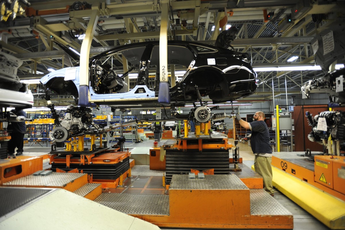 Menilik Langsung Tiga Rantai Pabrik Hyundai di Indonesia  