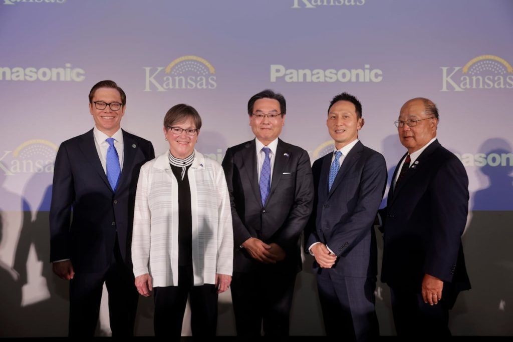 Panasonic Investasikan $4 Milyar Bangun Pabrik Sel Baterai Di Kansas  