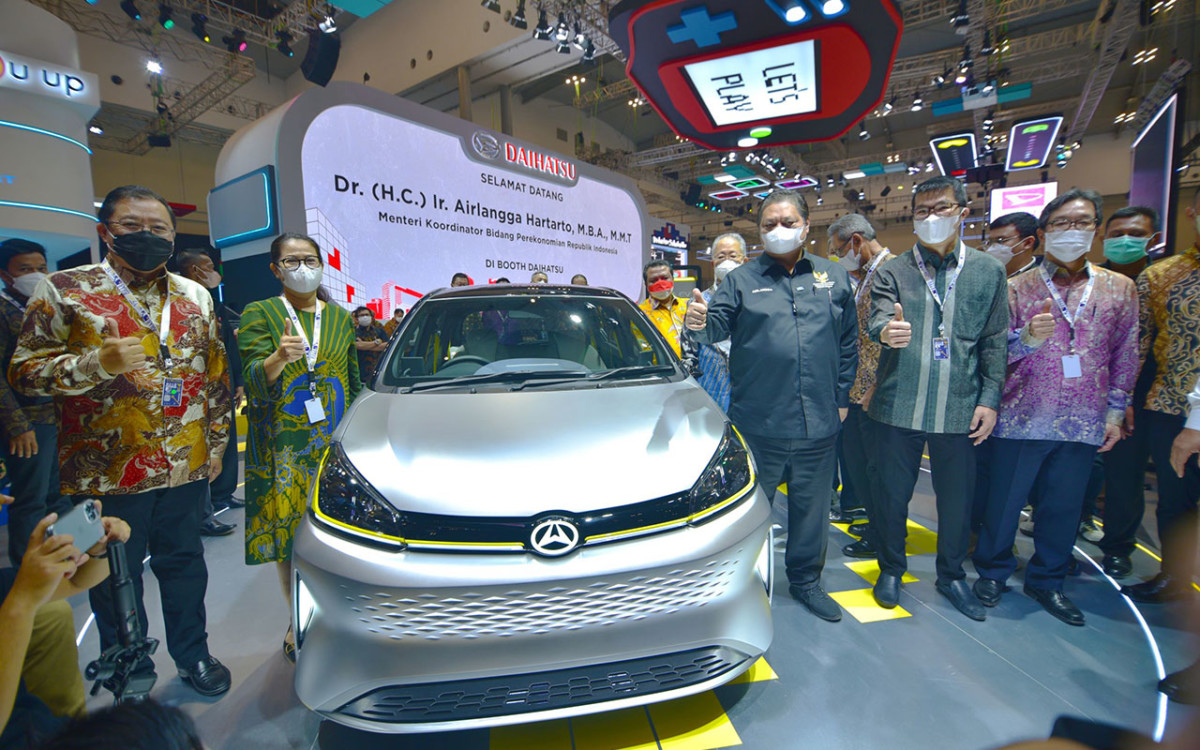 Mobil Konsep Daihatsu Ayla BEV Tebar Pesona di GIIAS 2022 