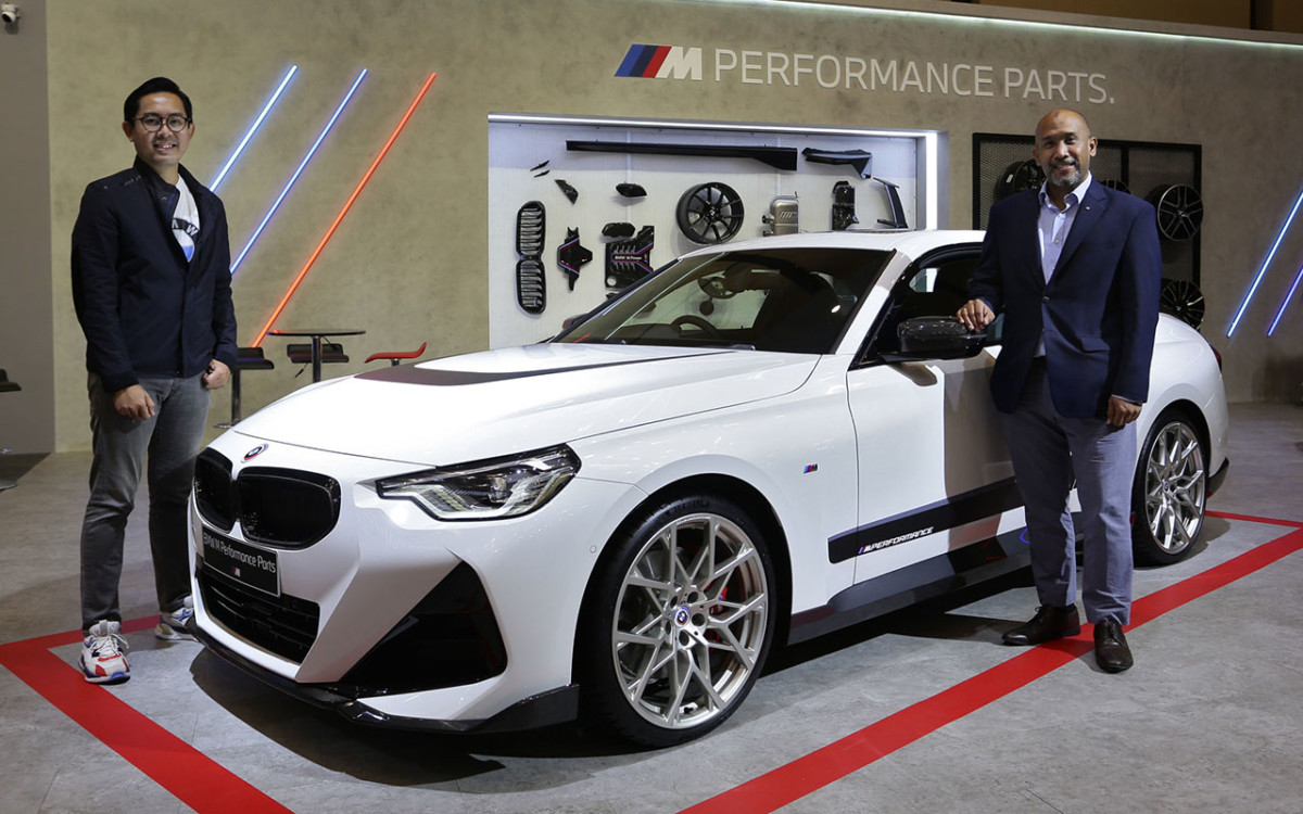 Rangkaian BMW 220i Coupé M Sport di GIIAS 2022  