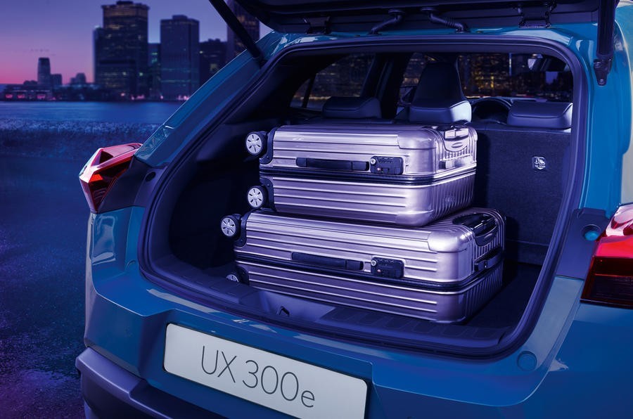 Manjakan Delegasi KTT G20, PT TAM Siapkan Lexus UX 300e  
