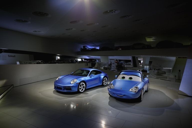 Porsche Memperluas Penjualan Secara Online  