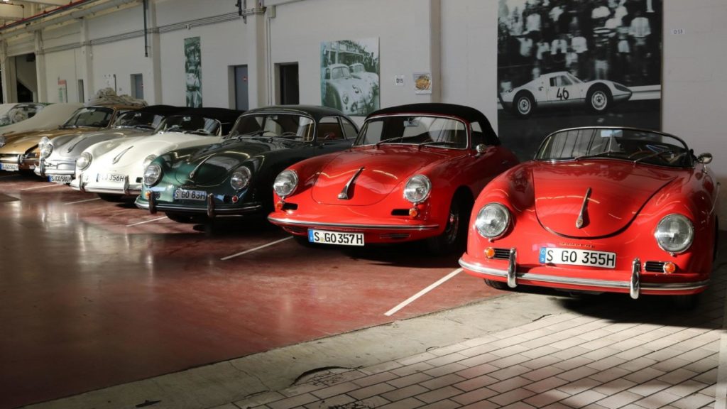 Ratusan Harta Karun Porsche Tersimpan Di Tempat Ini !  