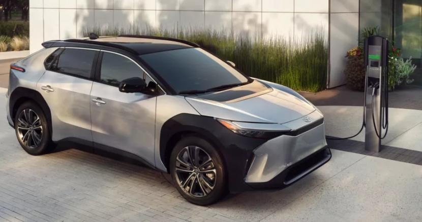 Tahun ini Toyota Kembali Siapkan Produk Kendaraan Elektrifikasi  