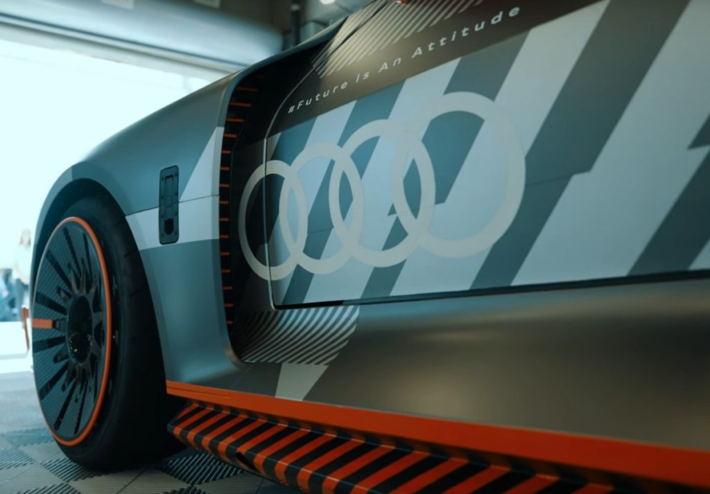 Ken Block Beraksi Dengan Audi S1 e-Tron Quattro "Hoonitron" 