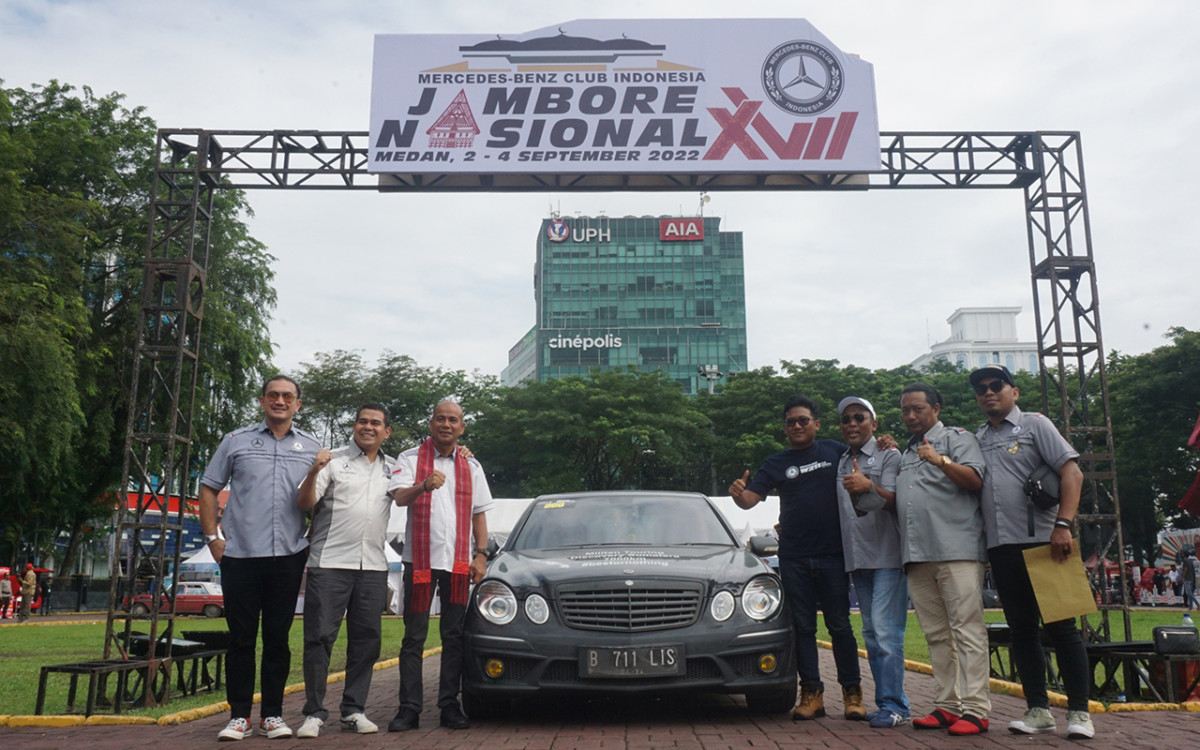 Keseruan MB W211 CI 'Discovery Sumatera 7.000km’  