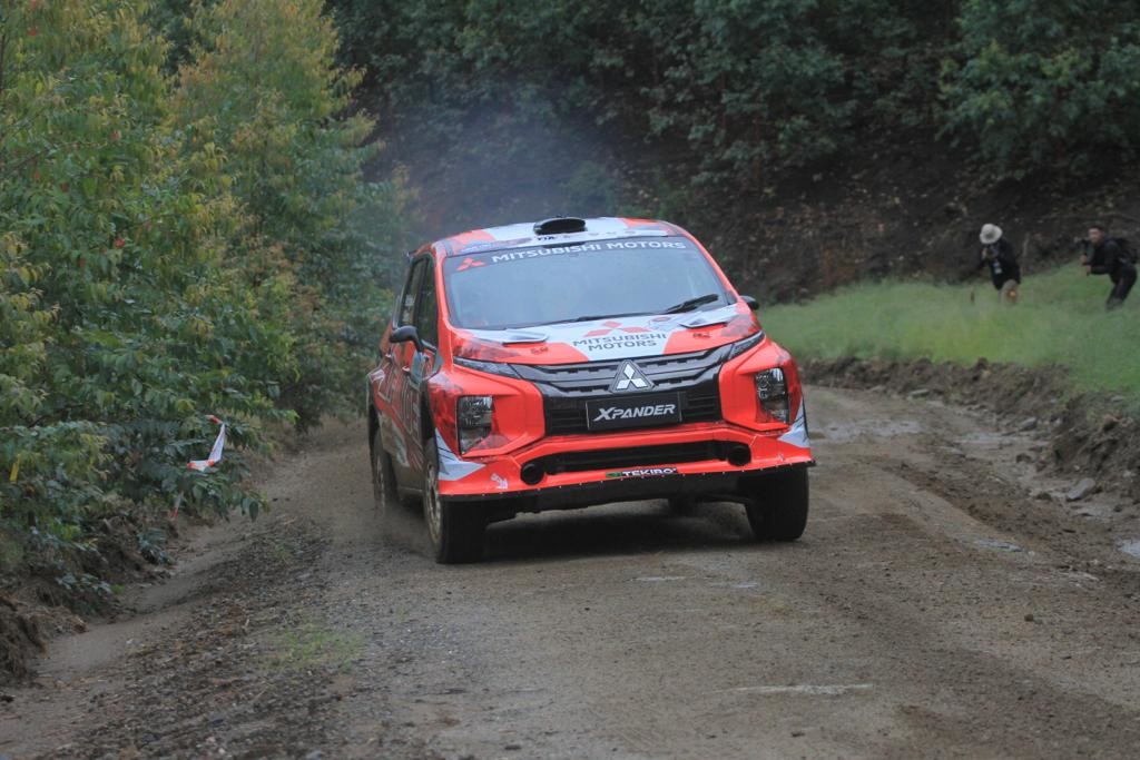 Hasil Memuaskan Mitsubishi XPANDER Rally Team di APRC  