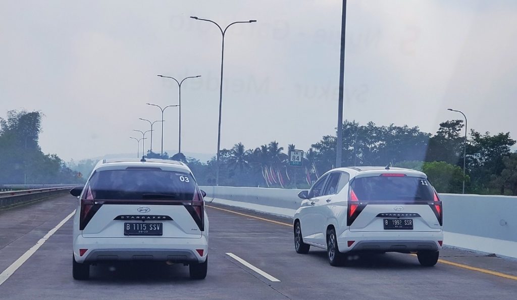 Hyundai STARGAZER, MPV Nyaman Yang Irit Bahan Bakar  